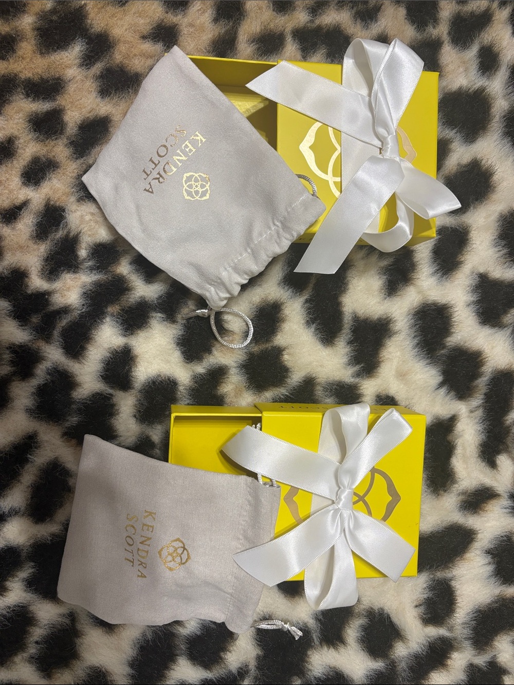 Kendra Scott Yellow Gift Boxes with Cream Drawstring Pouches